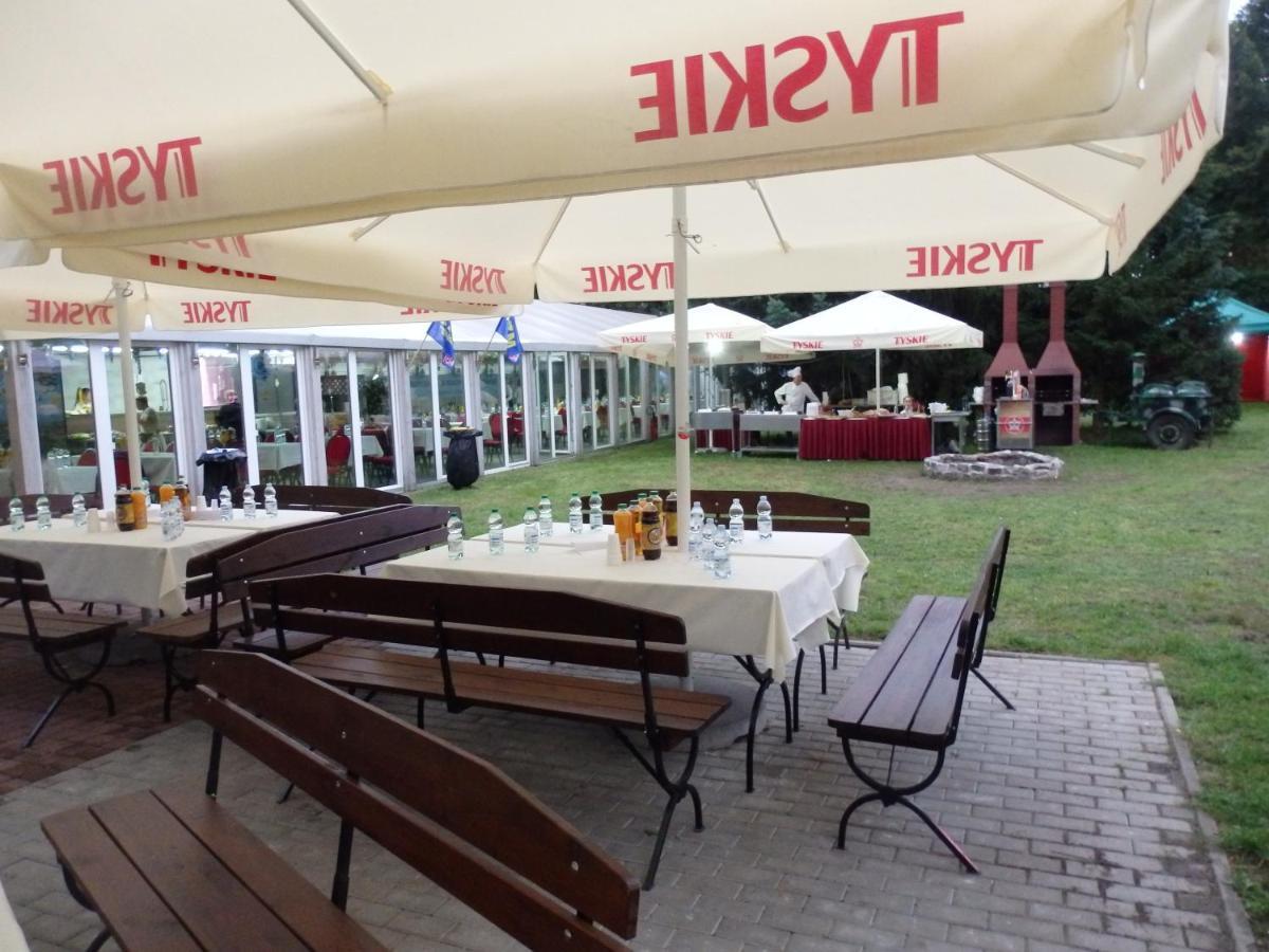 Gosciniec Borne Sulinowo - Byla Baza Wojskowa Hotel Екстериор снимка