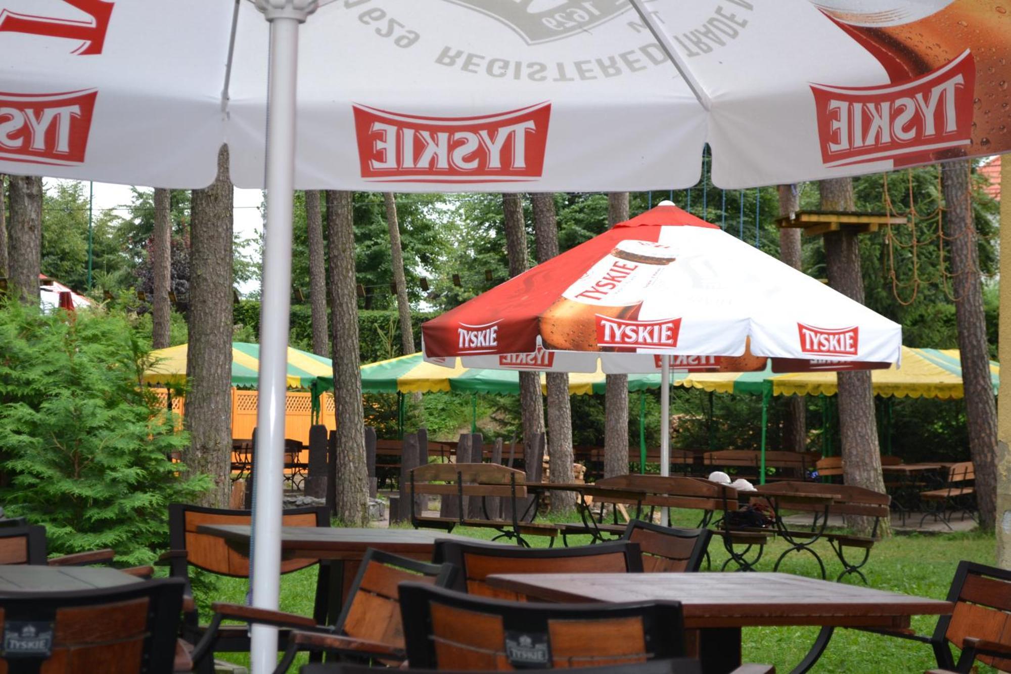 Gosciniec Borne Sulinowo - Byla Baza Wojskowa Hotel Екстериор снимка